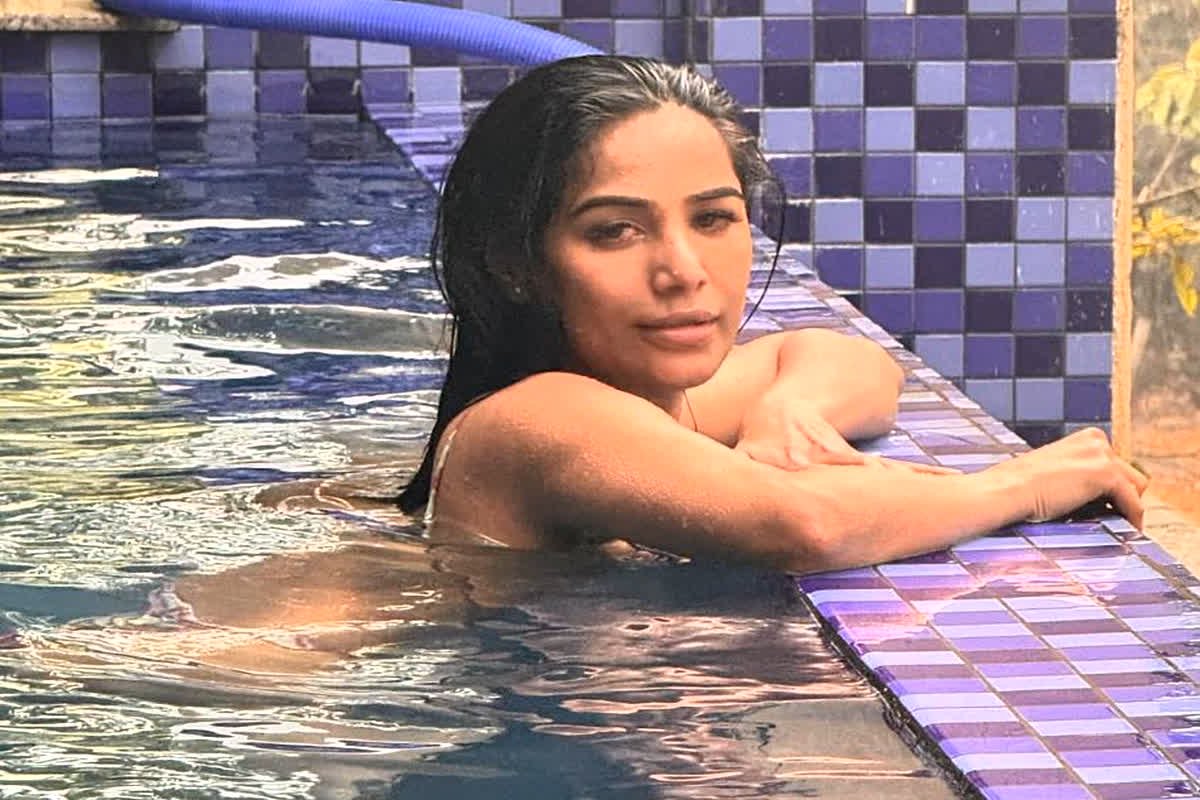 poonam pandey sexy video